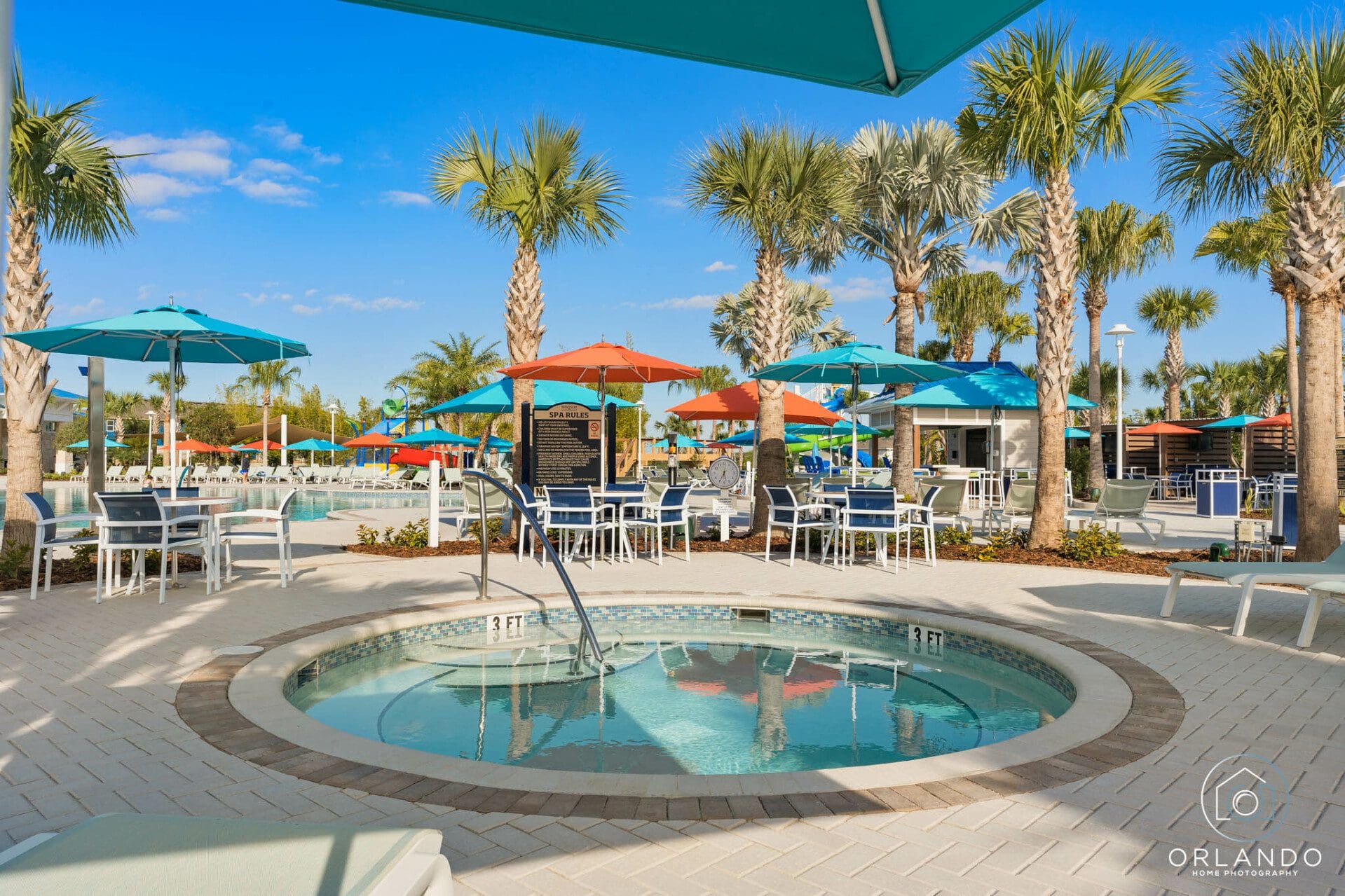 Hot tub at Windsor Island Resort