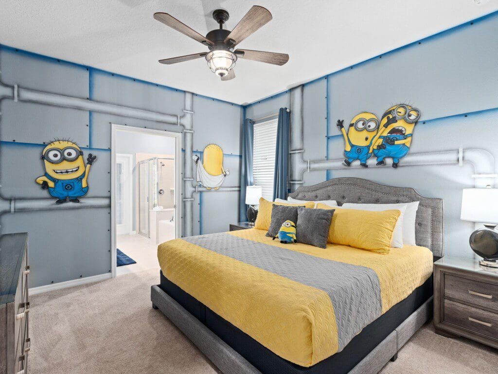 Minions with king bed at Chillax Inn Kaipo